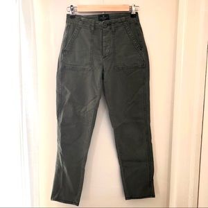 American Eagle Vintage Hi-Rise Crop Pant